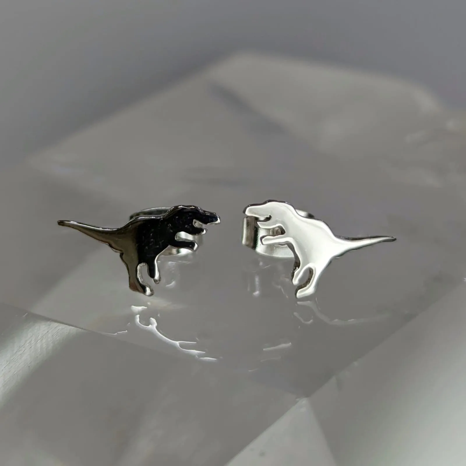 Dinosaurio 1.5 cm